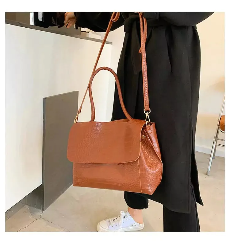 Alligator Pattern- Casual, Trendy & Stylish shoulder handbag