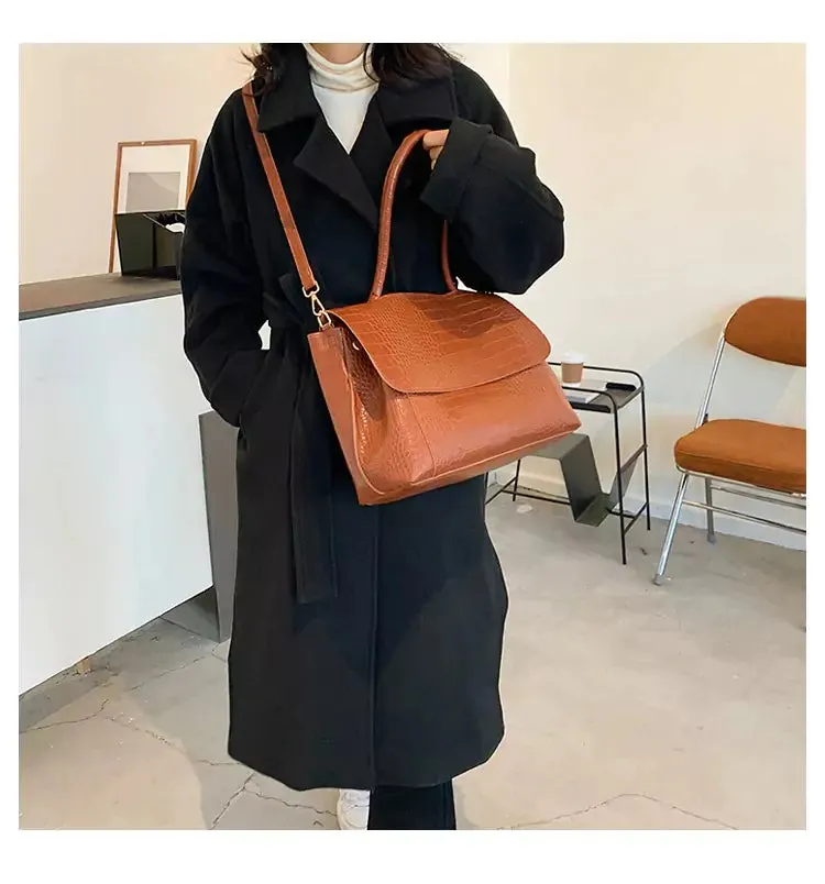 Alligator Pattern- Casual, Trendy & Stylish shoulder handbag