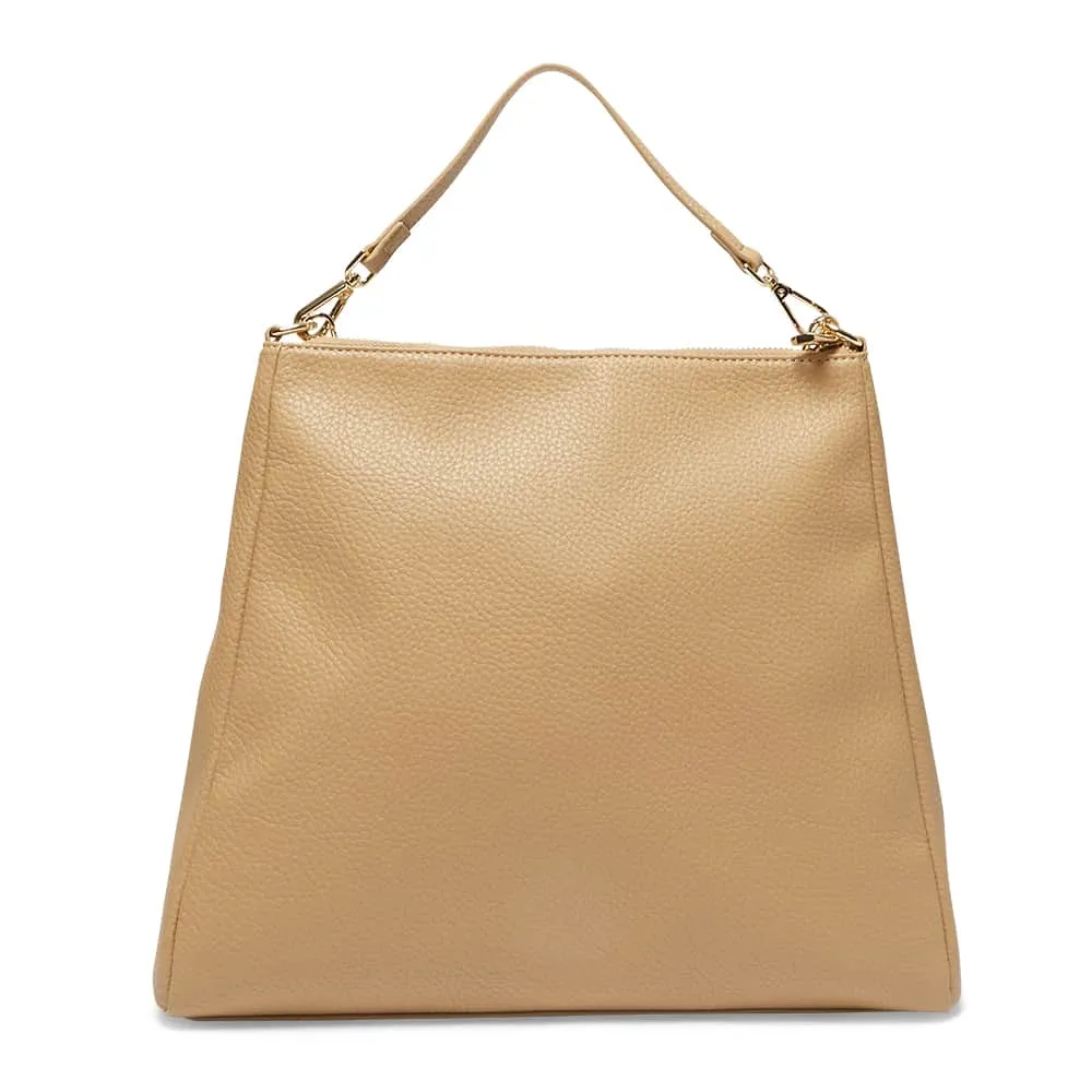 Berlin Bag in Latte Pebble