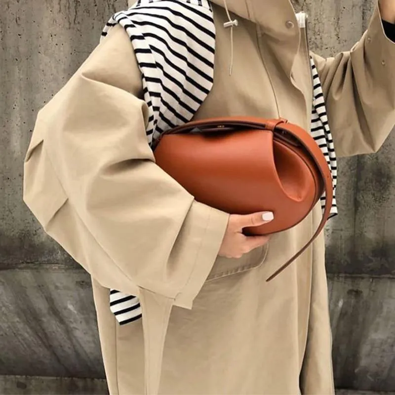 Chic Hobo Handbag