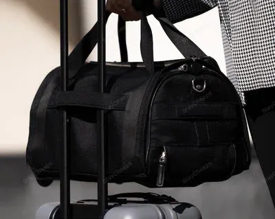 Gary – Men's Large Convertible Vintage-Style Leather Duffle Garment Bag