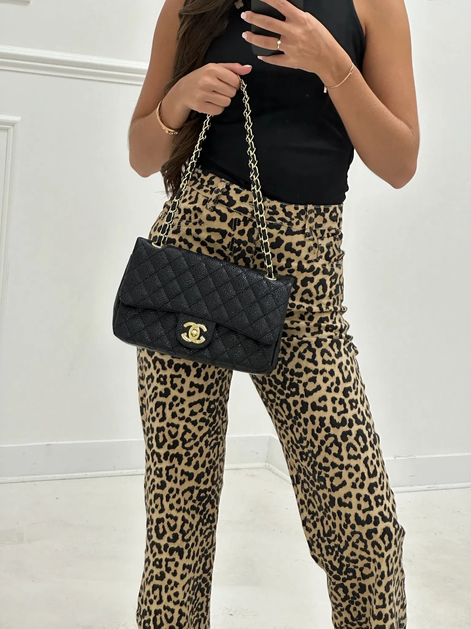 Quilted black Gold Chain Handbag