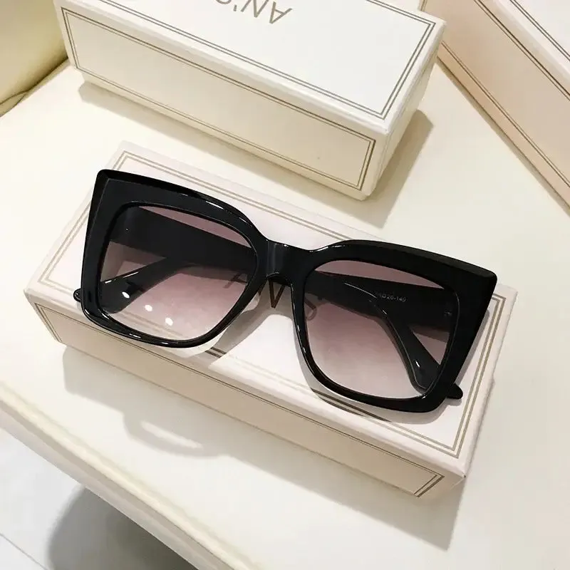 RetroSquare Collection Sunshades
