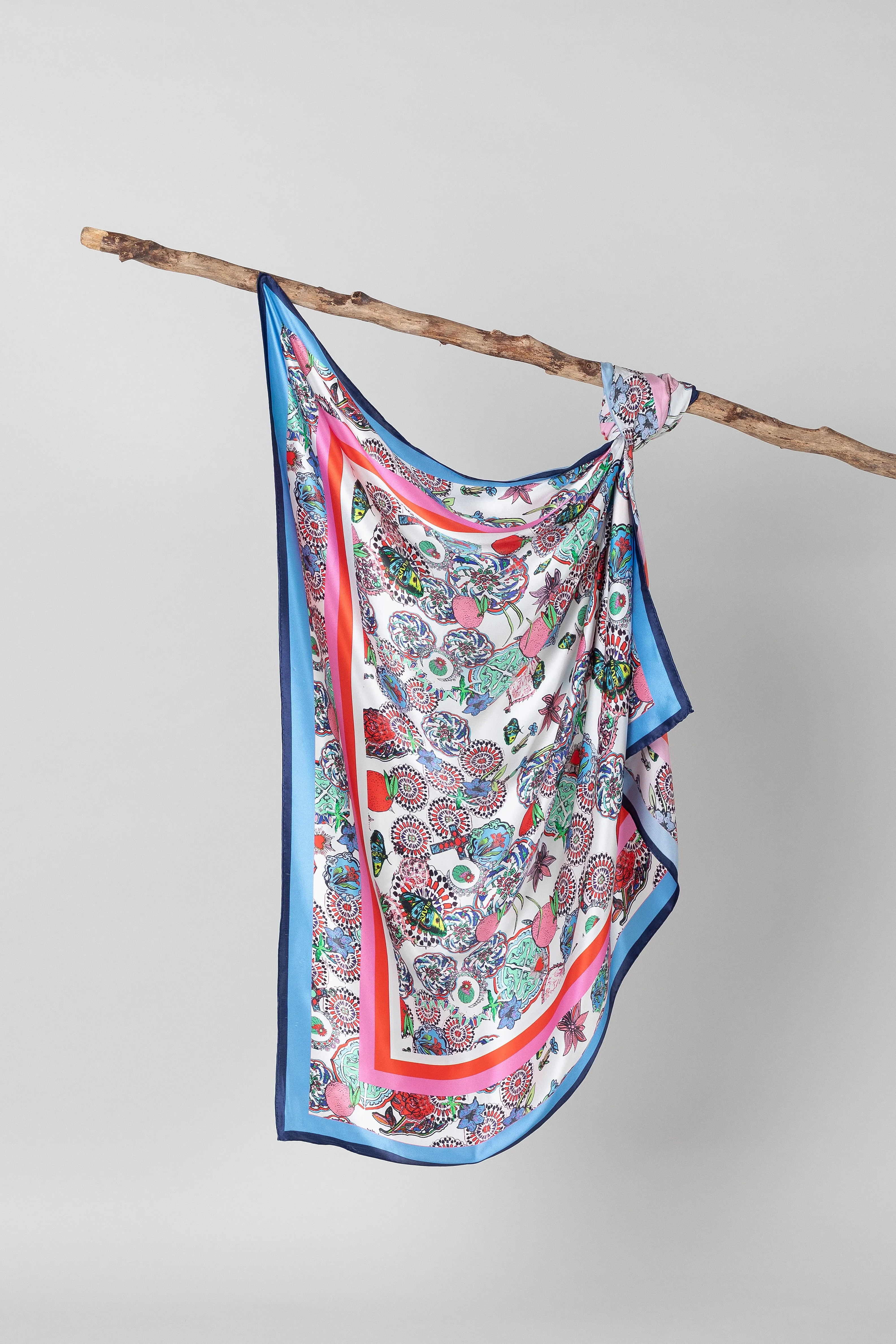 Square Scarf / "Rock the Kasbah"