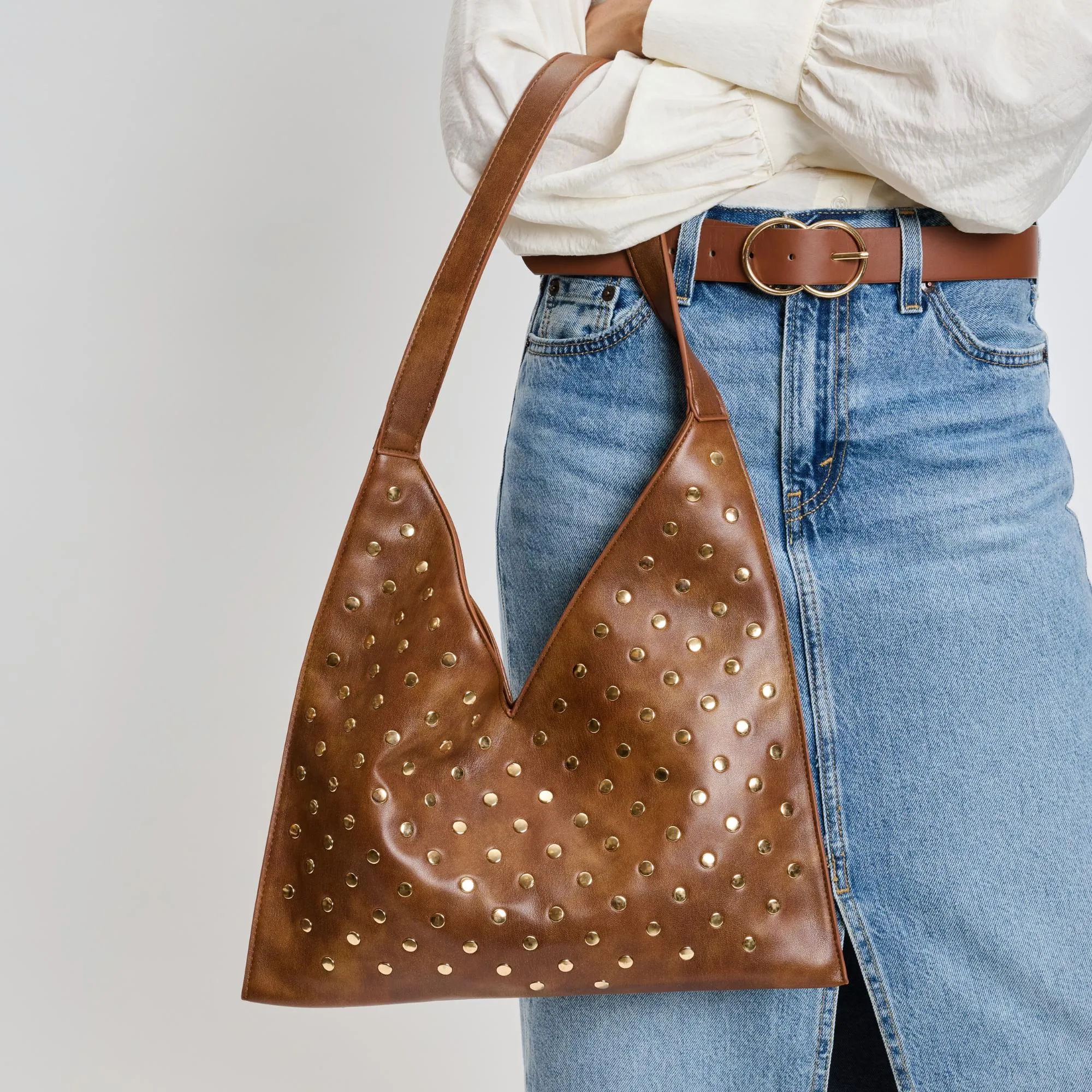 Tori Hobo