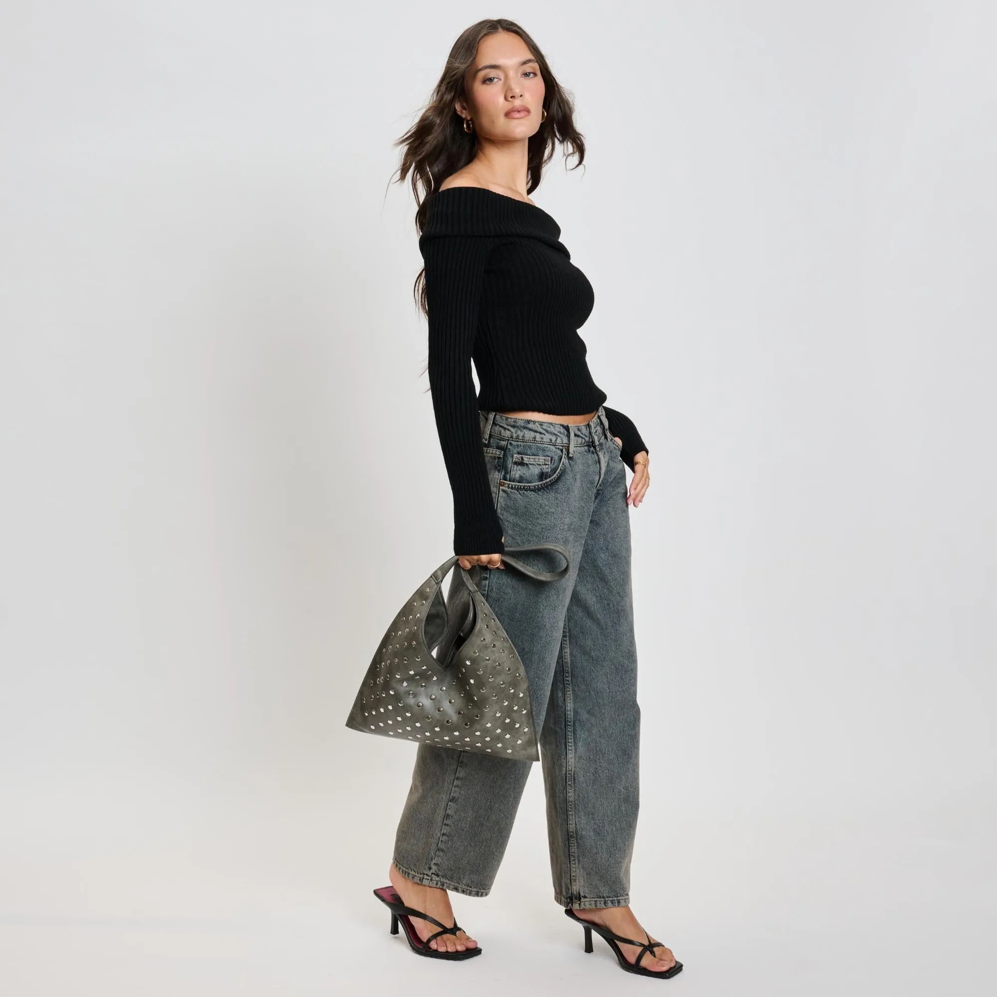 Tori Hobo
