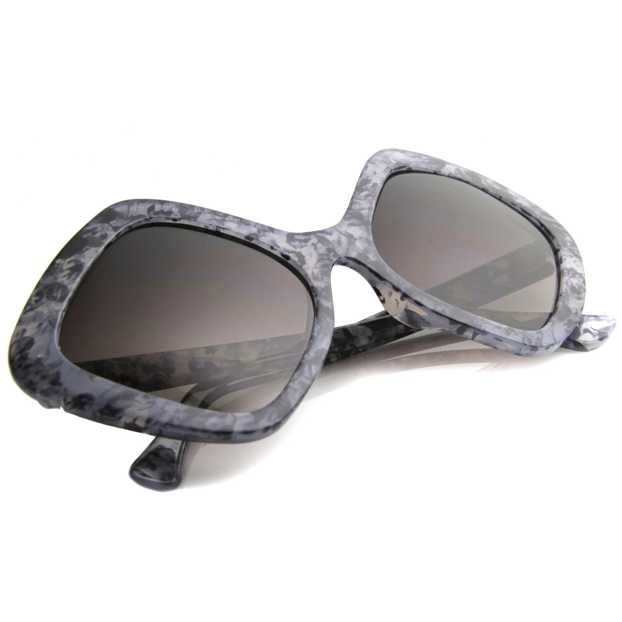 Women's Indie Oversize Diamond Shape Sunglasses 9968